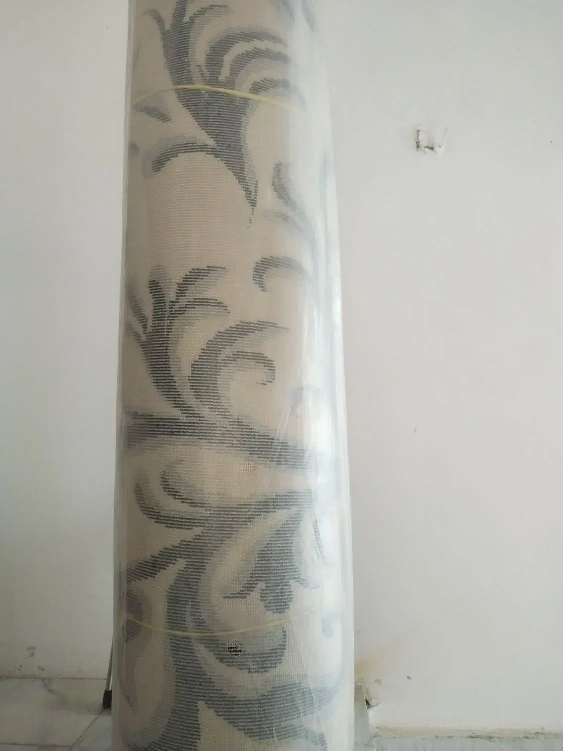 کناره فرش ماشینی|فرش|نجف‌آباد, قلعه سفید|دیوار