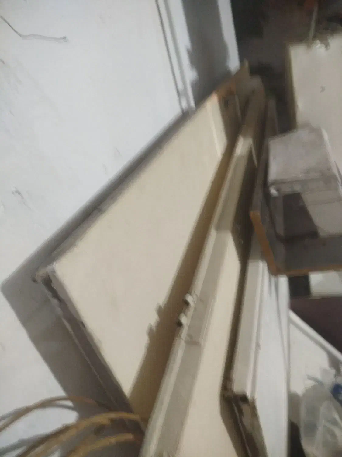 فروش تعدادی لوازم منزل و درب چوبی اتاق و کمد|جاروبرقی، جارو شارژی، بخارشو|بابل, |دیوار