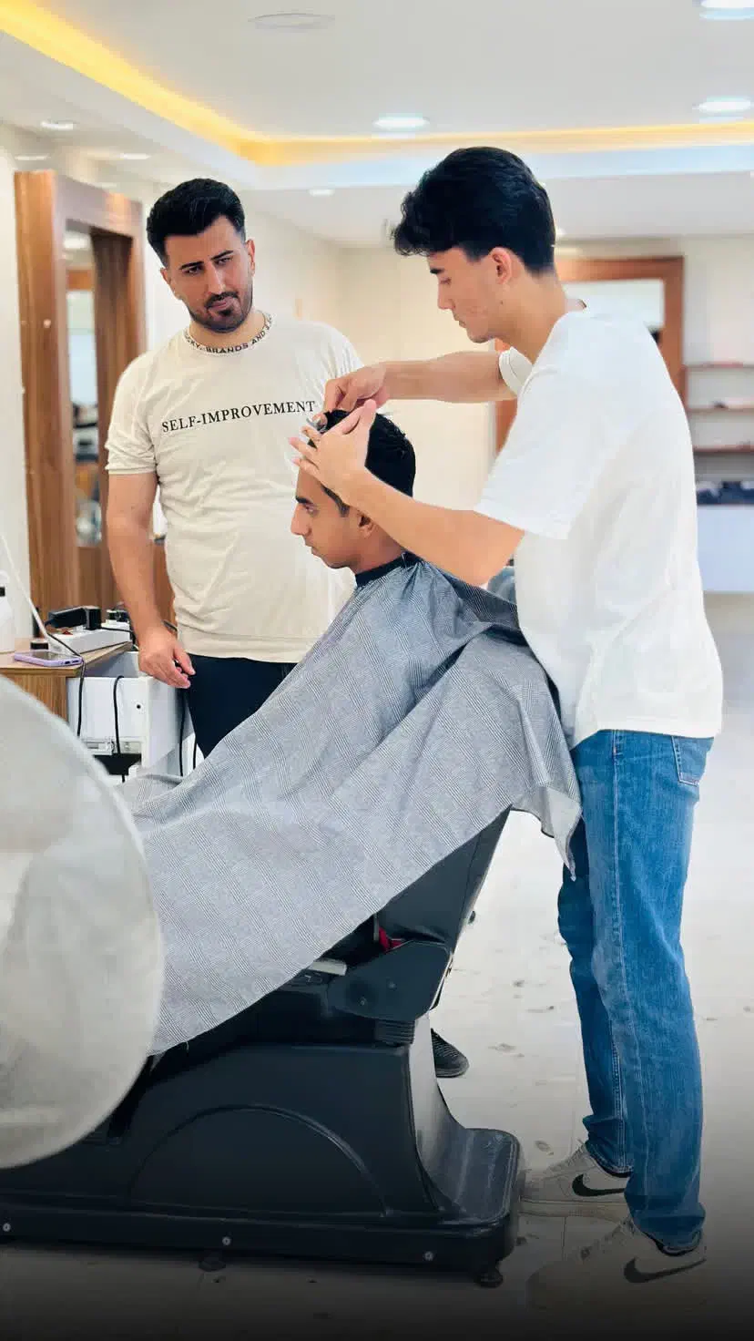 آموزش آرایشگری (صد درصد تضمینی ) با مدرک فنی حرفه|خدمات آموزشی|قم, شاه ابراهیم|دیوار