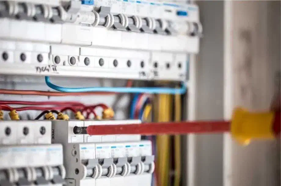 نصب آیفون صوتی وتصویری برقکارساختمان|خدمات پیشه و مهارت|رفسنجان, |دیوار