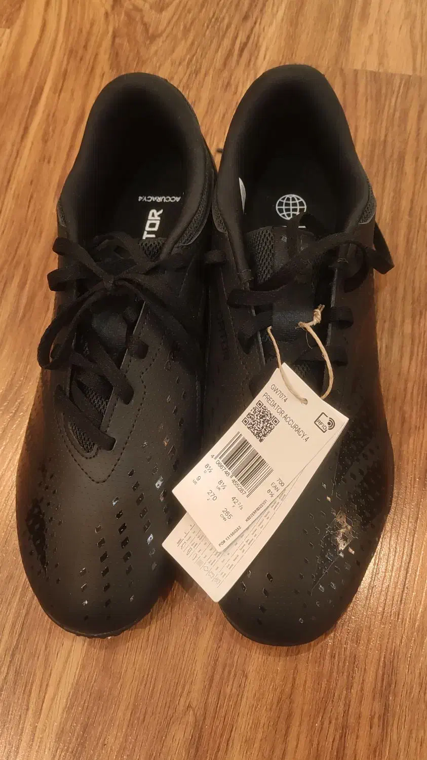 کفش فوتسال آدیداس پردیتور اورجینال سایز ۴۲|کیف، کفش، کمربند|ری, شهید غیوری (ابن باویه)|دیوار