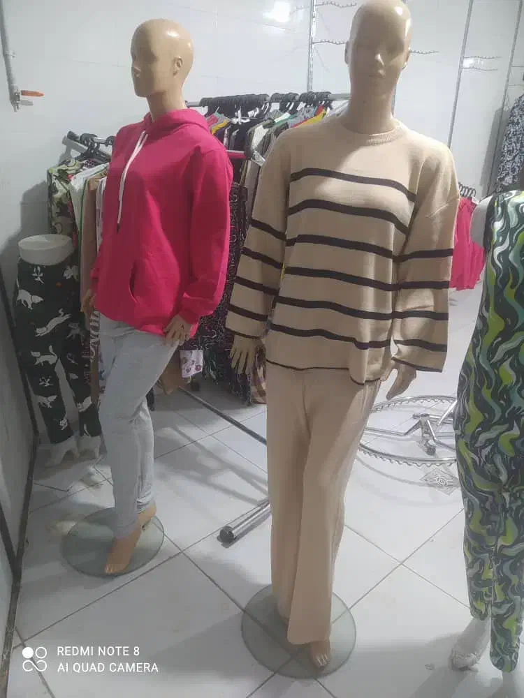 مانکن زنانه و رگال|فروشگاه و مغازه|خرم‌آباد, |دیوار