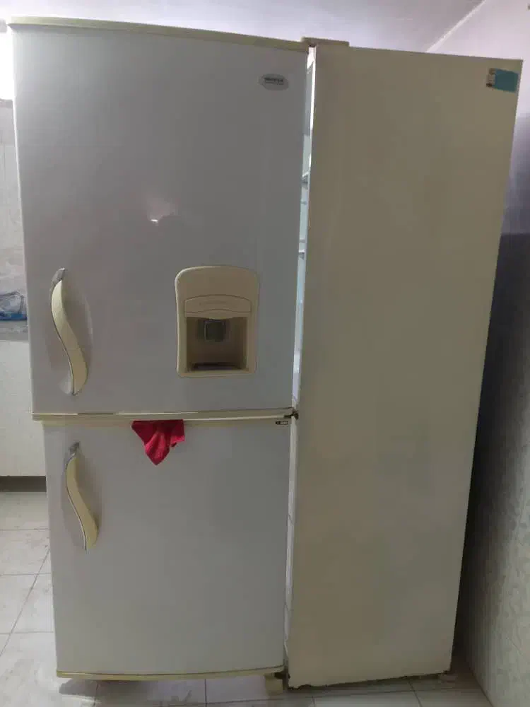 یخچال و فریزر دو درب سونیا|یخچال و فریزر|تاکستان, |دیوار