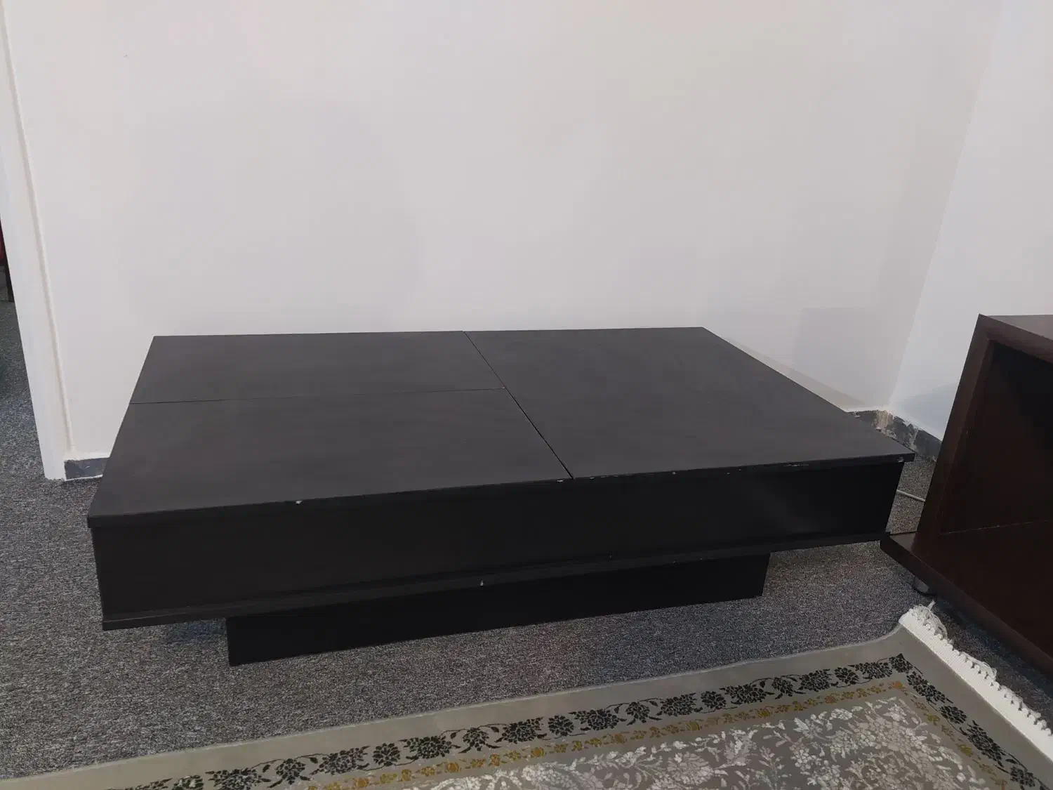 میز پذیرایی قهوه ای چوبی|مبلمان خانگی و میز عسلی|همدان, |دیوار