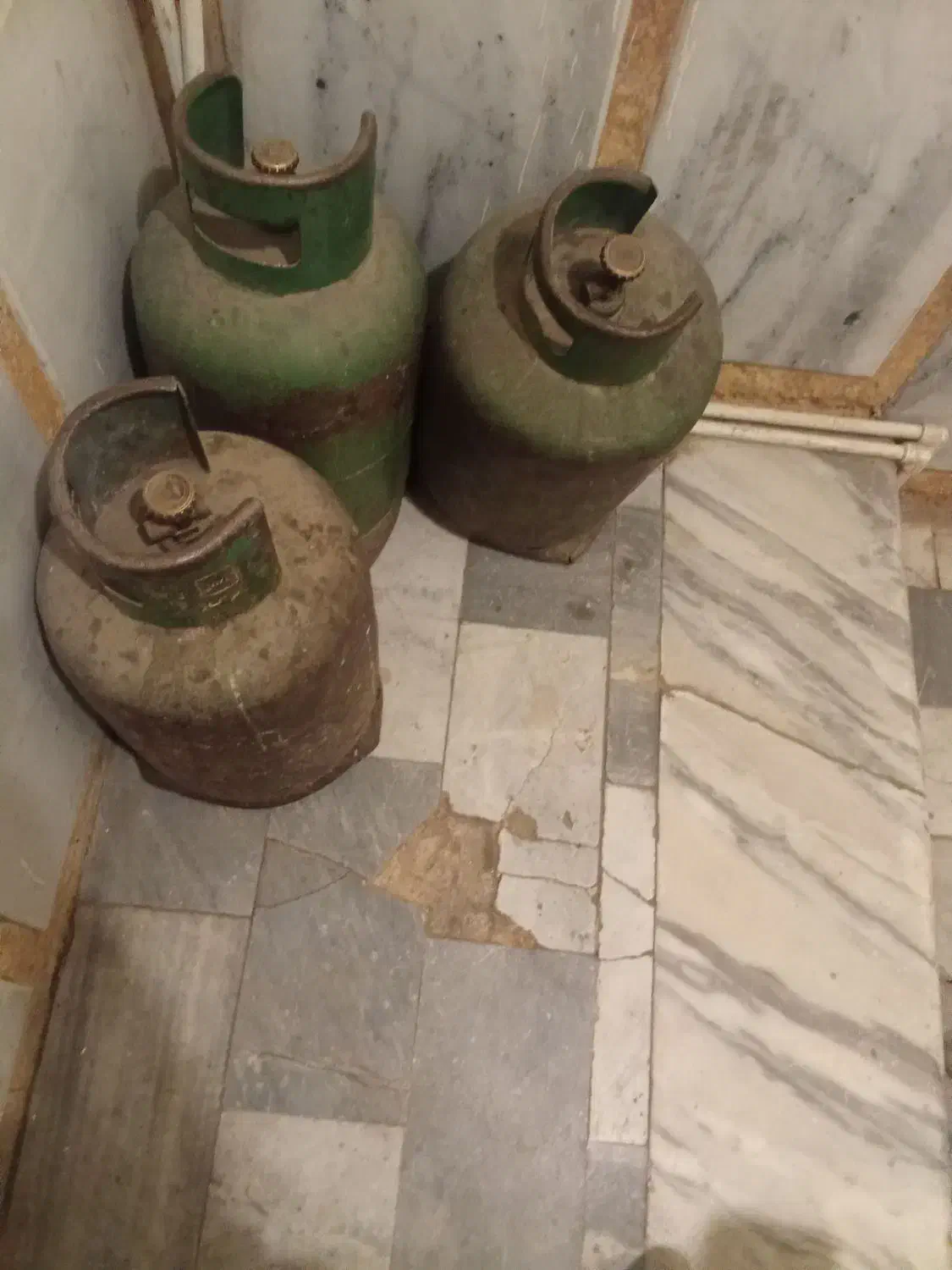 یخچال مکعبی ویترینی در حد طول دومتر|کافیشاپ و رستوران|زاهدان, |دیوار