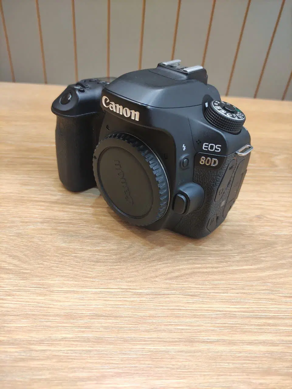 body canon 80D|دوربین عکاسی و فیلمبرداری|سمنان, |دیوار