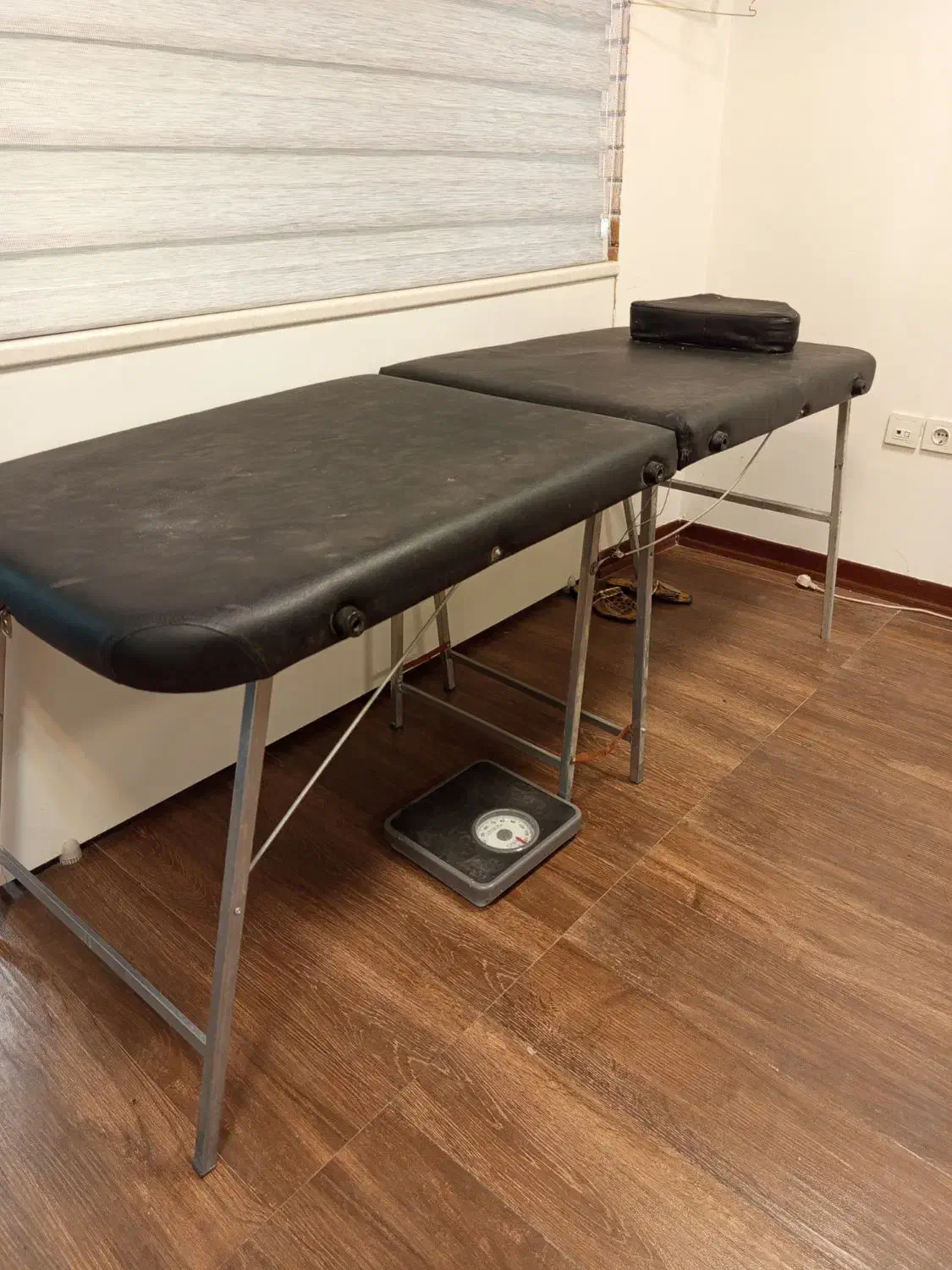 تخت ساده مناسب ماساژ فیشال و خدمات زیبایی یا مژه|پزشکی|قدس, شهرقدس|دیوار