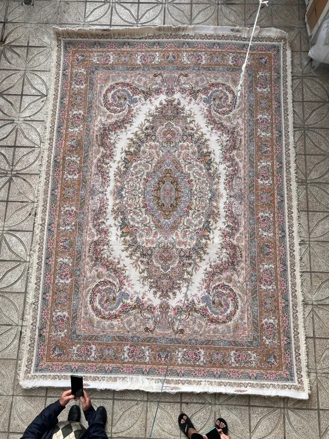 فرش ۹ متری ابریشم|فرش|تبریز, |دیوار