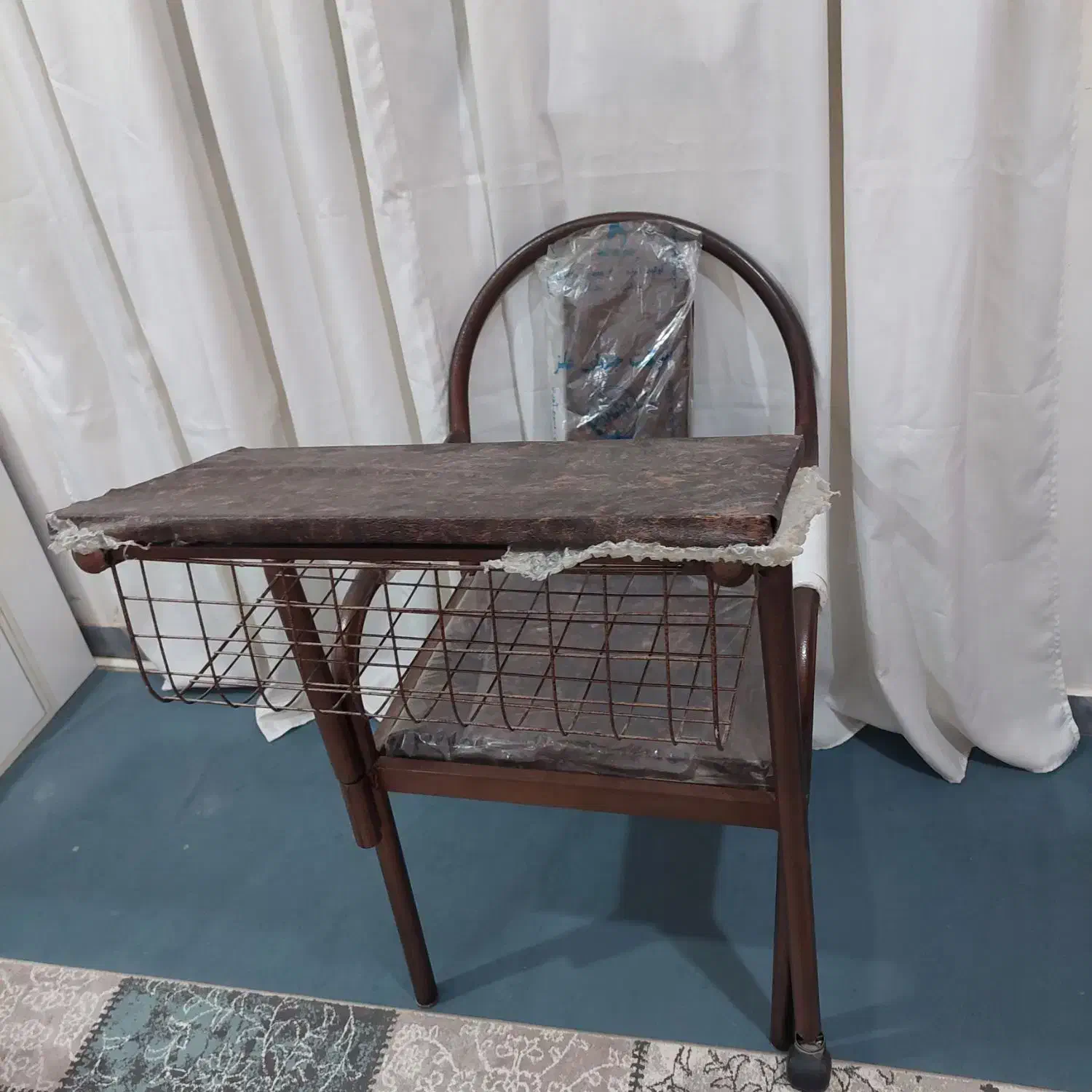 میز و صندلی نماز|صندلی و نیمکت|رامهرمز, |دیوار