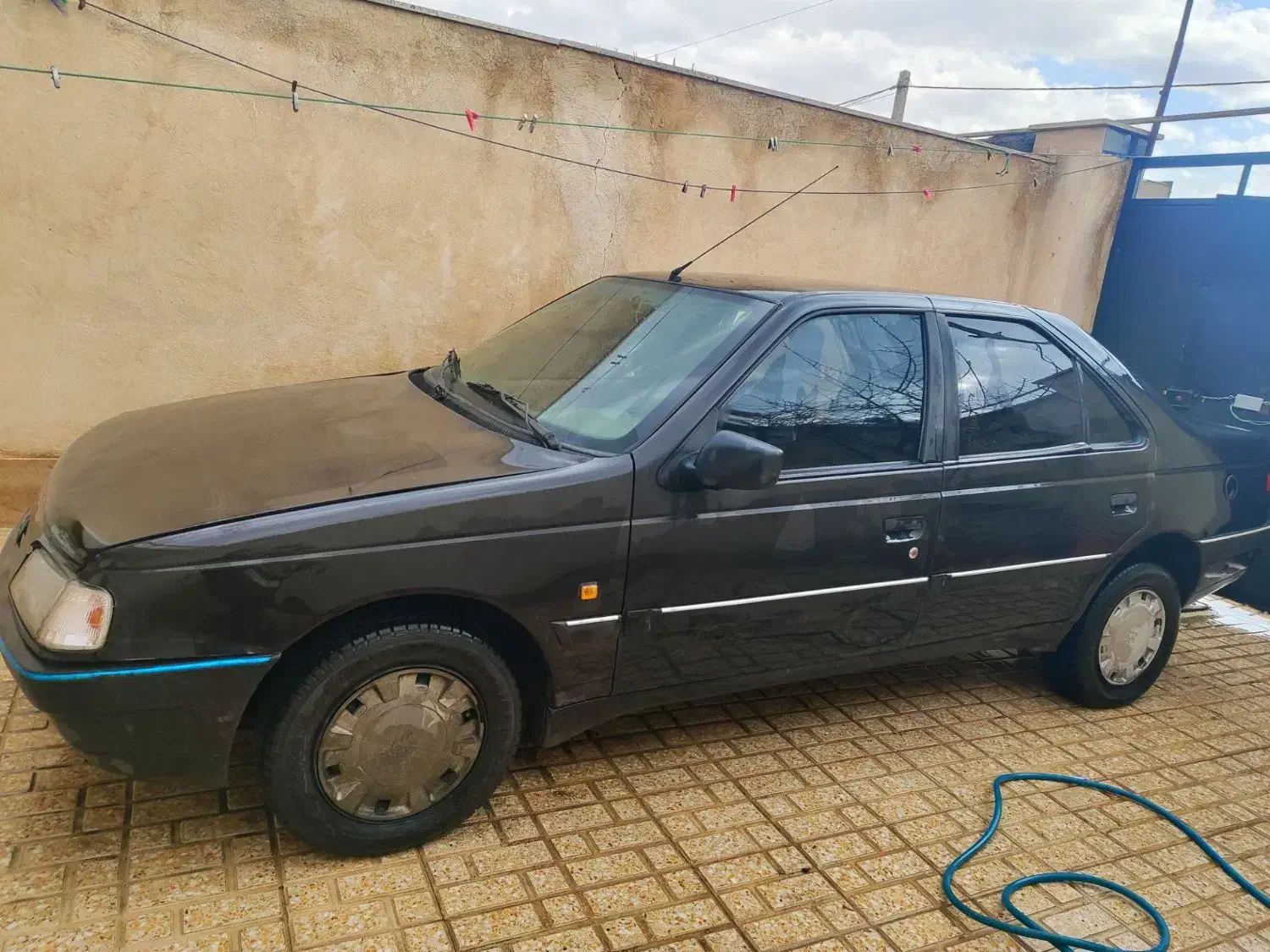 405 دوگانه مشکی|خودرو سواری و وانت|ماهدشت, |دیوار