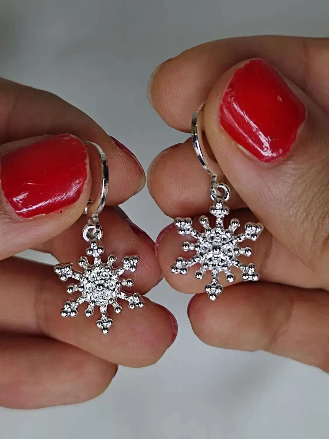 بدلیجات، گوشواره یلدایی|بدلیجات|رشت, باهنر|دیوار