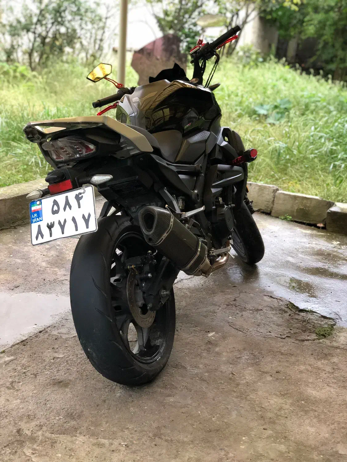 موتور|موتورسیکلت|آستارا, |دیوار