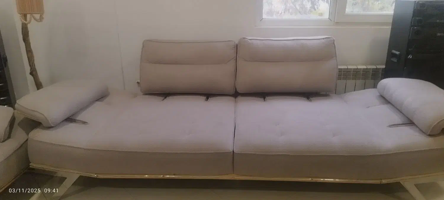 مبل نیم ست تختشو|مبلمان خانگی و میز عسلی|گلبهار, شهر جدید گلبهار|دیوار