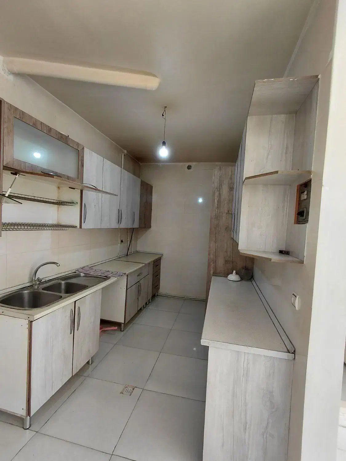 90 متر طبقه اول ابتدای 20 متری|اجارهٔ آپارتمان|تهران, جوادیه|دیوار