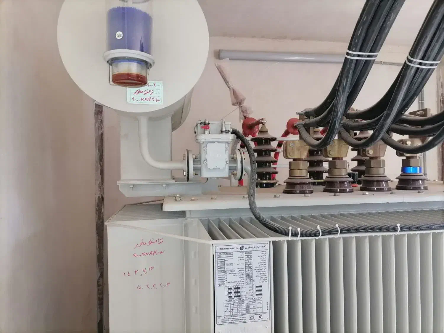 برقکشی ساختمان وبرق صنعتی تخصصی|خدمات پیشه و مهارت|یاسوج, |دیوار