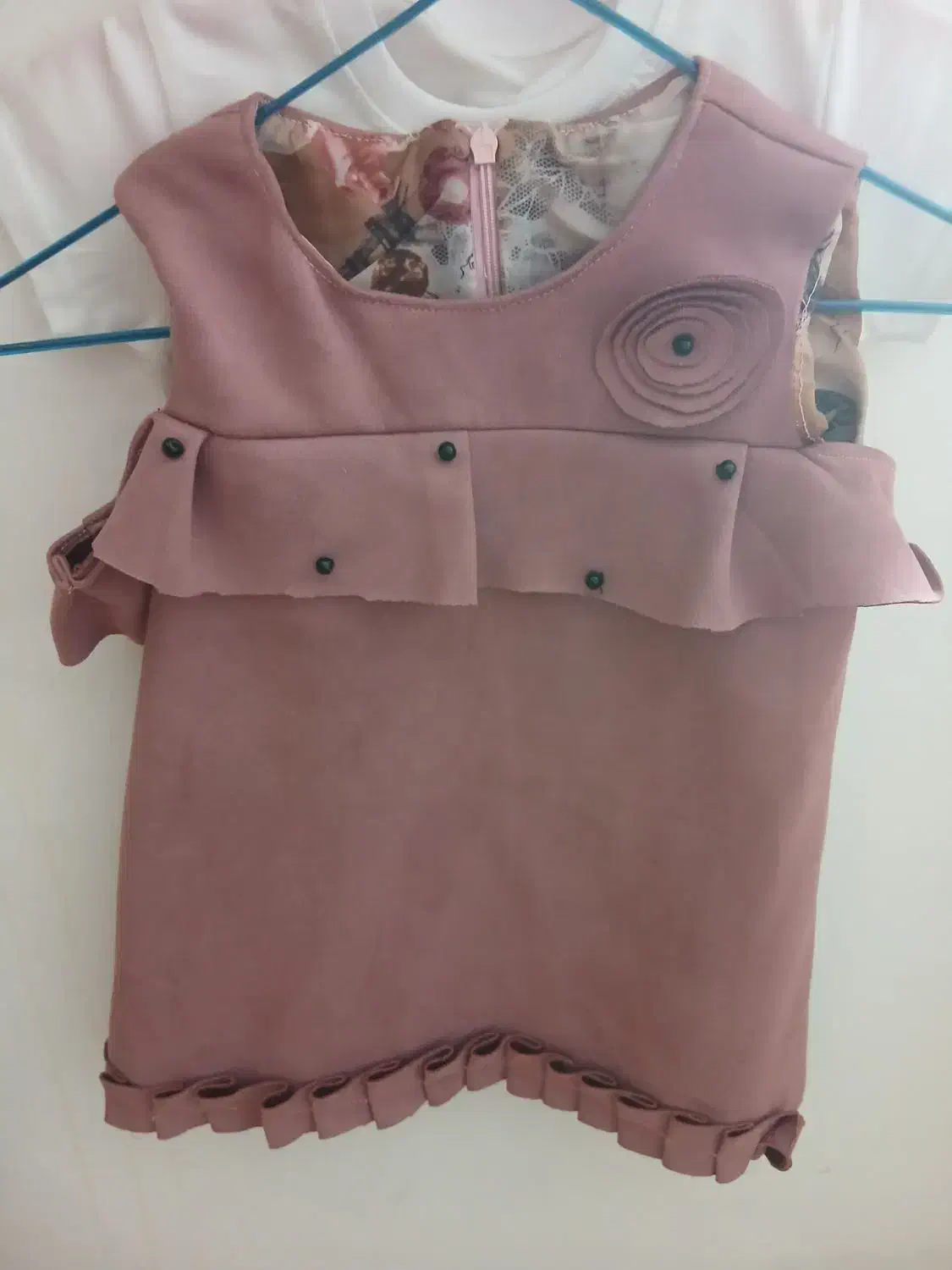 لباس دخترانه|کفش و لباس بچه|شیراز, کوی وحدت|دیوار