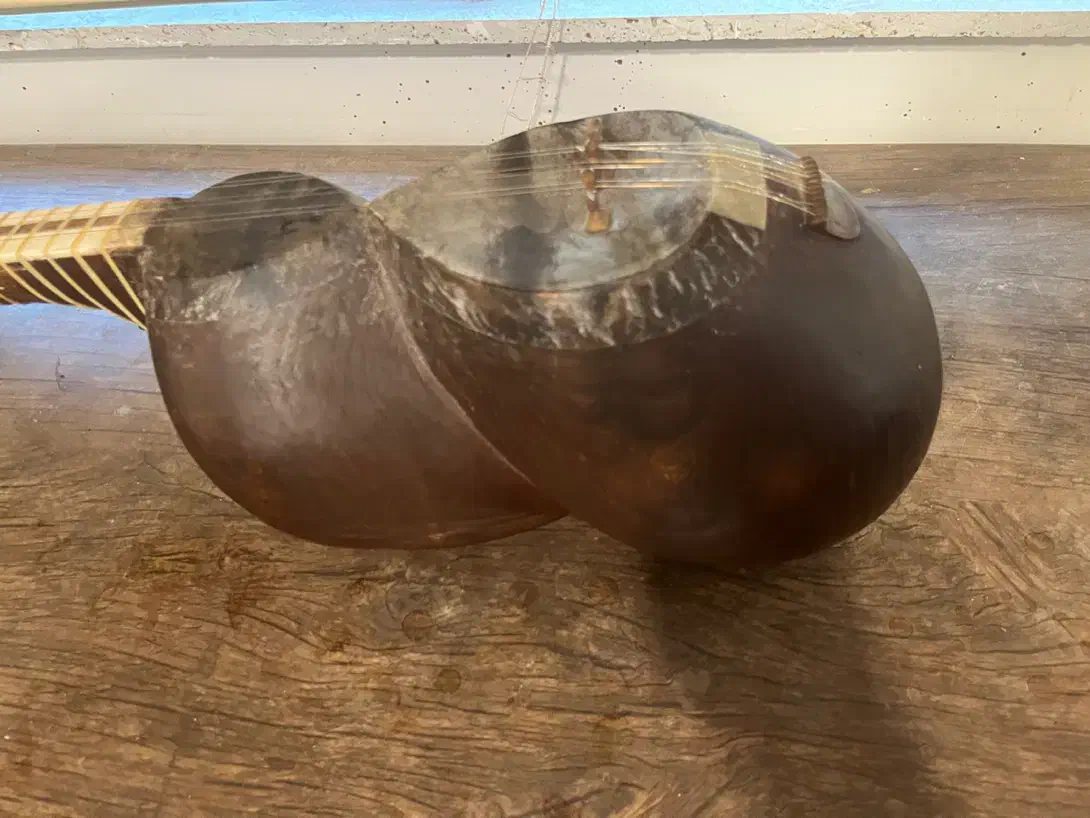 تار قدیمی|سازهای سنتی|تهران, پاسداران|دیوار