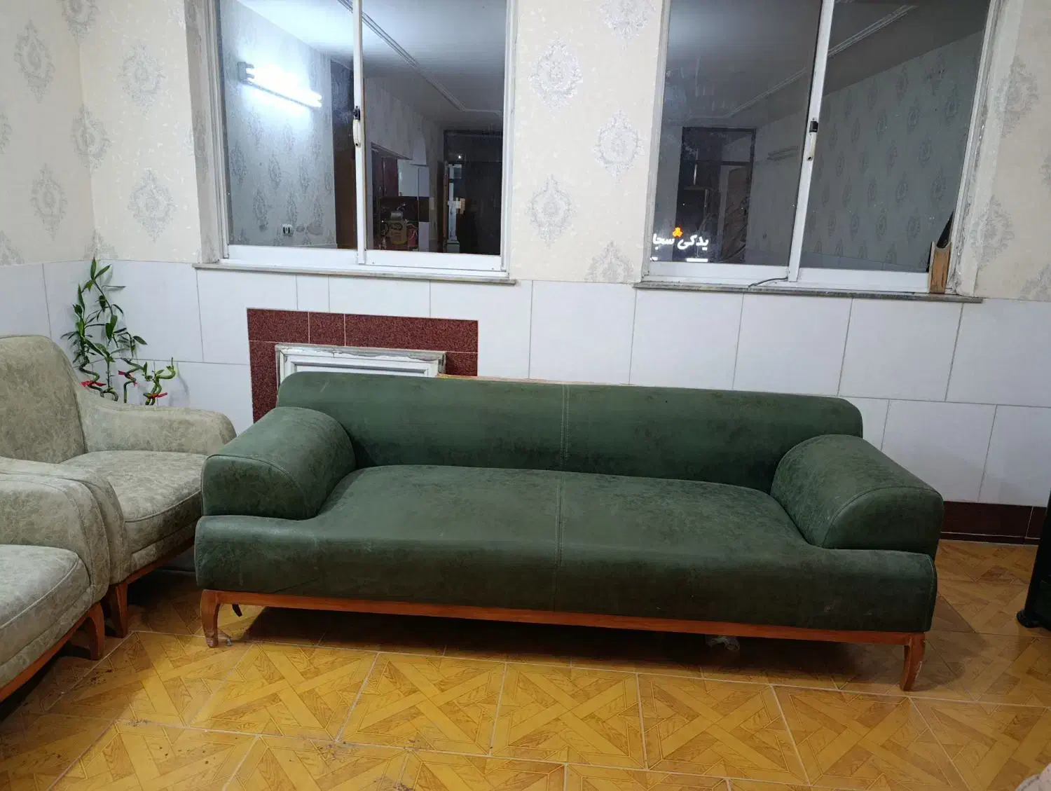 مبل راحتی کلاسیک|مبلمان خانگی و میز عسلی|ساری, |دیوار