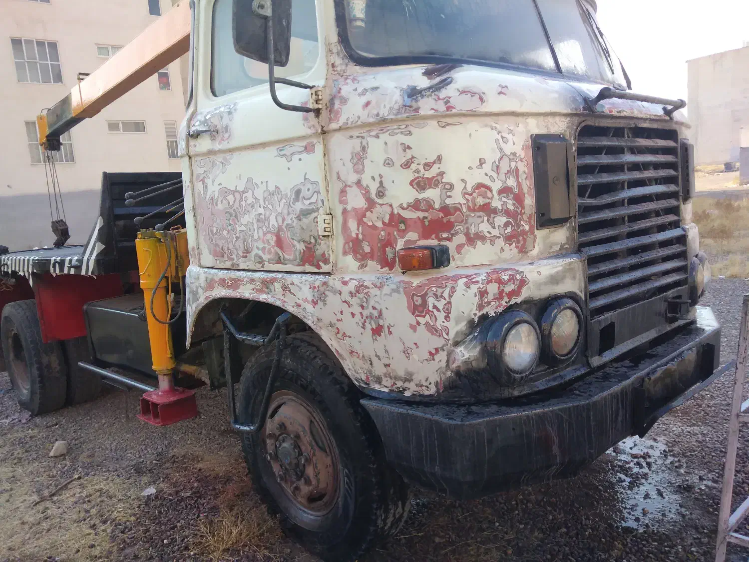 شاگرد نیمه وارد نقاشی|خدمات آموزشی|الوند, |دیوار