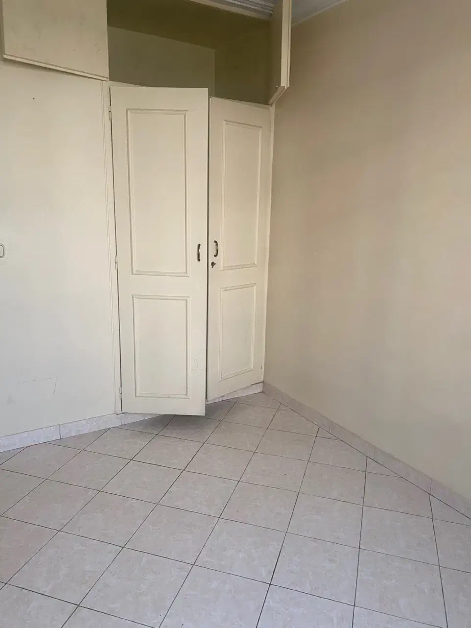 ۱۰۰ متر دو خواب