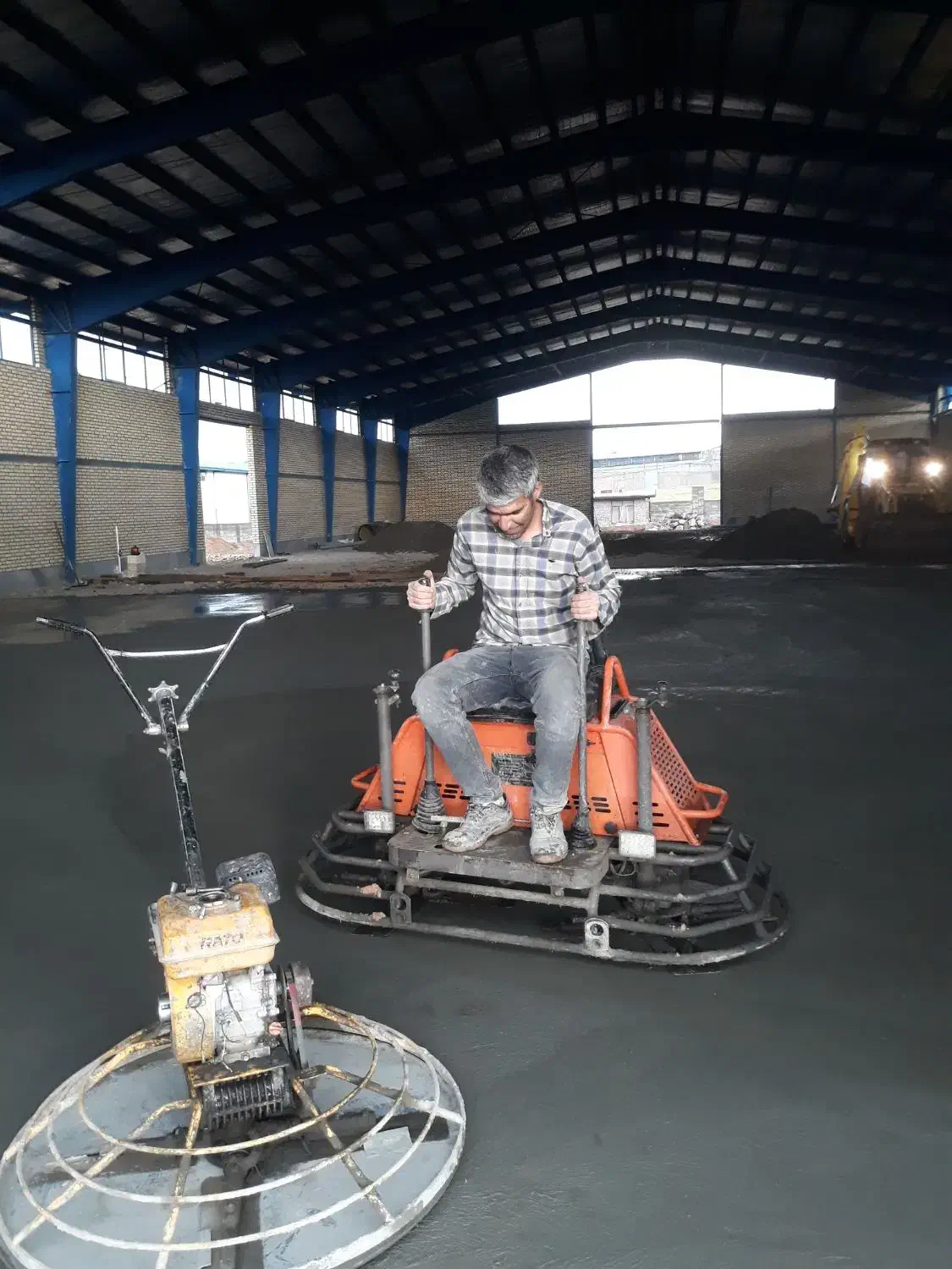 بتن ریزی|خدمات پیشه و مهارت|سنندج, |دیوار