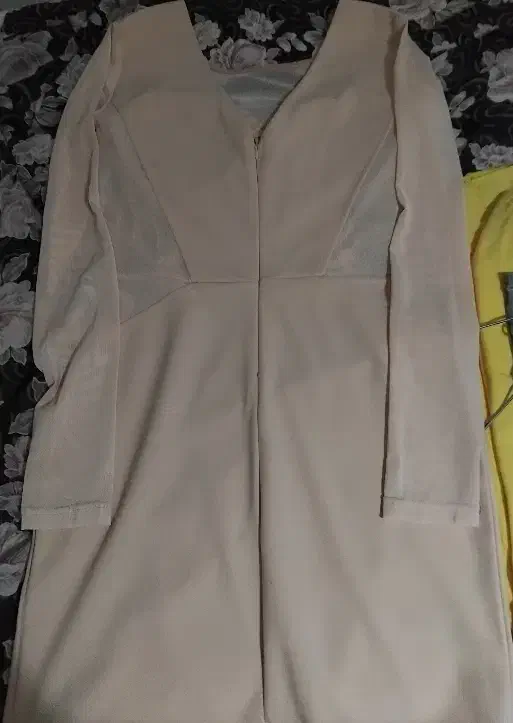 لباس مجلسی|لباس|پاکدشت, پاکدشت (مامازند)|دیوار