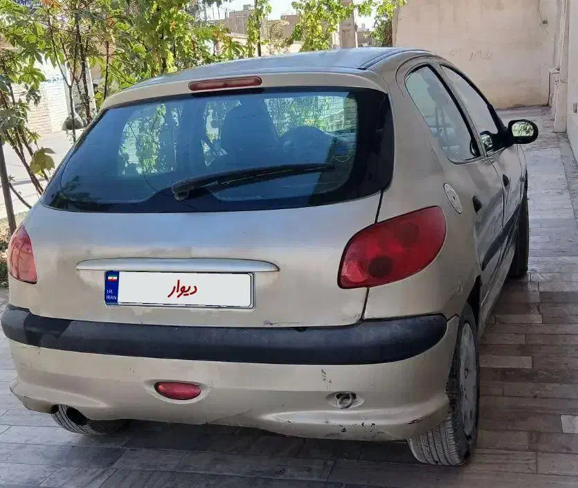 پژو ۲۰۶ تیپ ۱مدل۸۰|خودرو سواری و وانت|نجفآباد, باهنر|دیوار