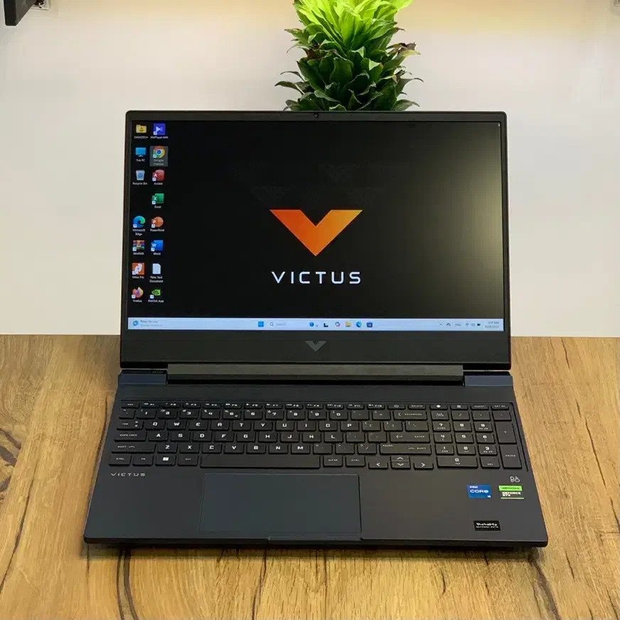 لپ‌تاپ HP Victus / تجربه‌ی سرعت وگرافیک فوق‌العاده|رایانه همراه|مشهد, ارشاد|دیوار