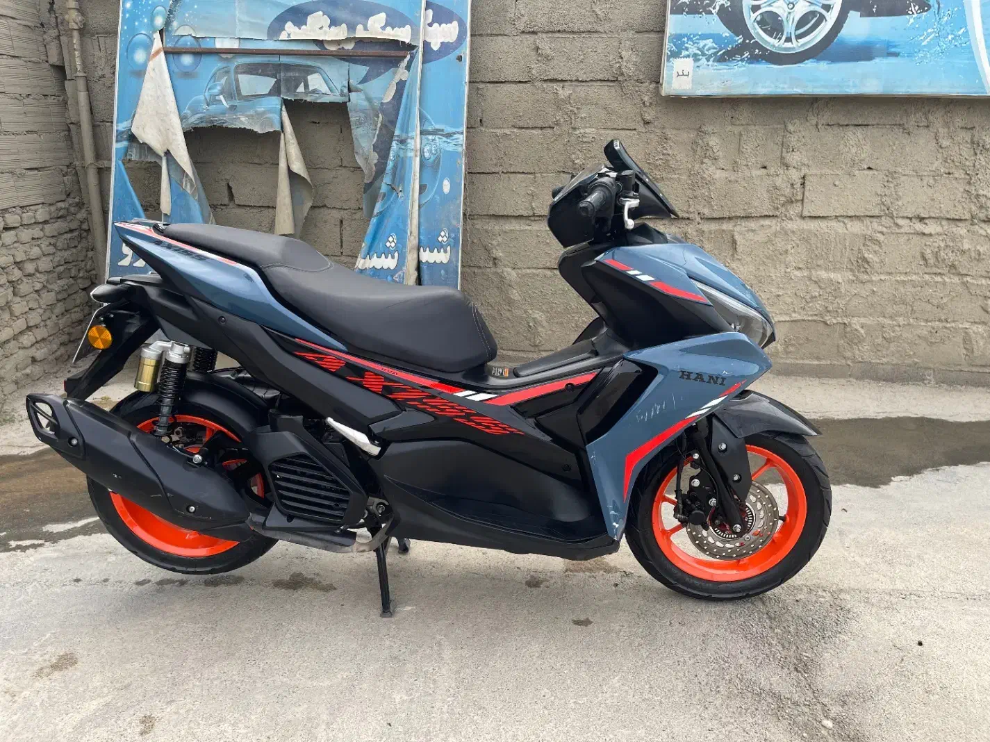 ax155 ایروکس|موتورسیکلت|گلوگاه, |دیوار