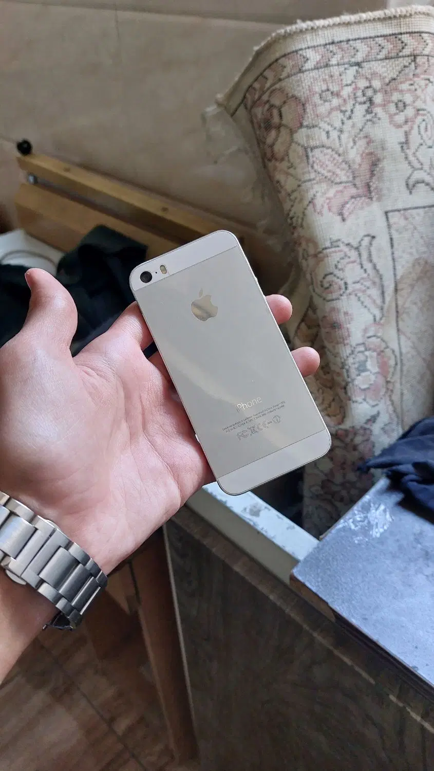 iPhone 5 s|موبایل|تهران, پامنار|دیوار