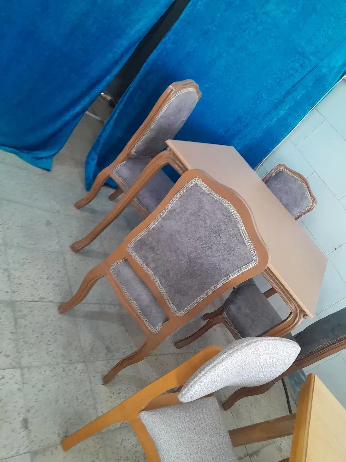 صندلی امپراطور|میز و صندلی غذاخوری|اسلامآباد غرب, |دیوار