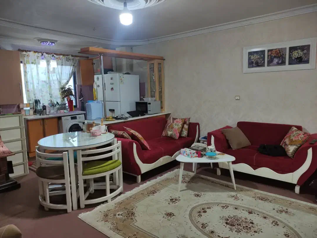 اجاره آپارتمان ۸۵ متر منظریه ولیعصر ابتدا کوچه ۳۹|اجارهٔ آپارتمان|رشت, منظریه|دیوار