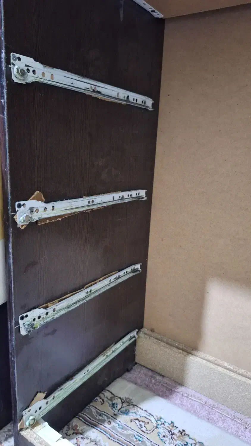 دراور ۶کشویی|تخت و سرویس خواب|شاهین‌شهر, طالقانی|دیوار