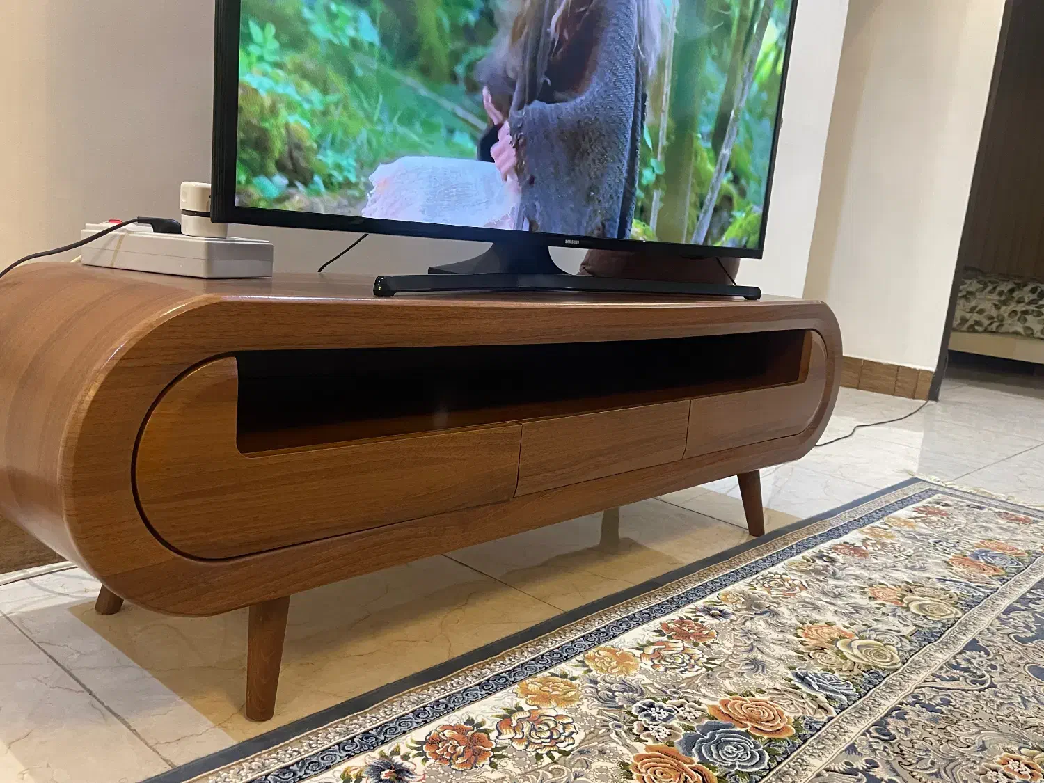 میز تلویزیون چوبی کلاسیک و مدرن|میز تلویزیون|بابل, |دیوار