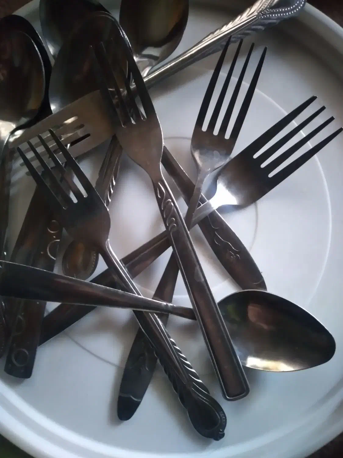 قاشق وچنگال مخلوط ودرهم|ظروف سرو و پذیرایی|فیروزآباد (فارس), |دیوار