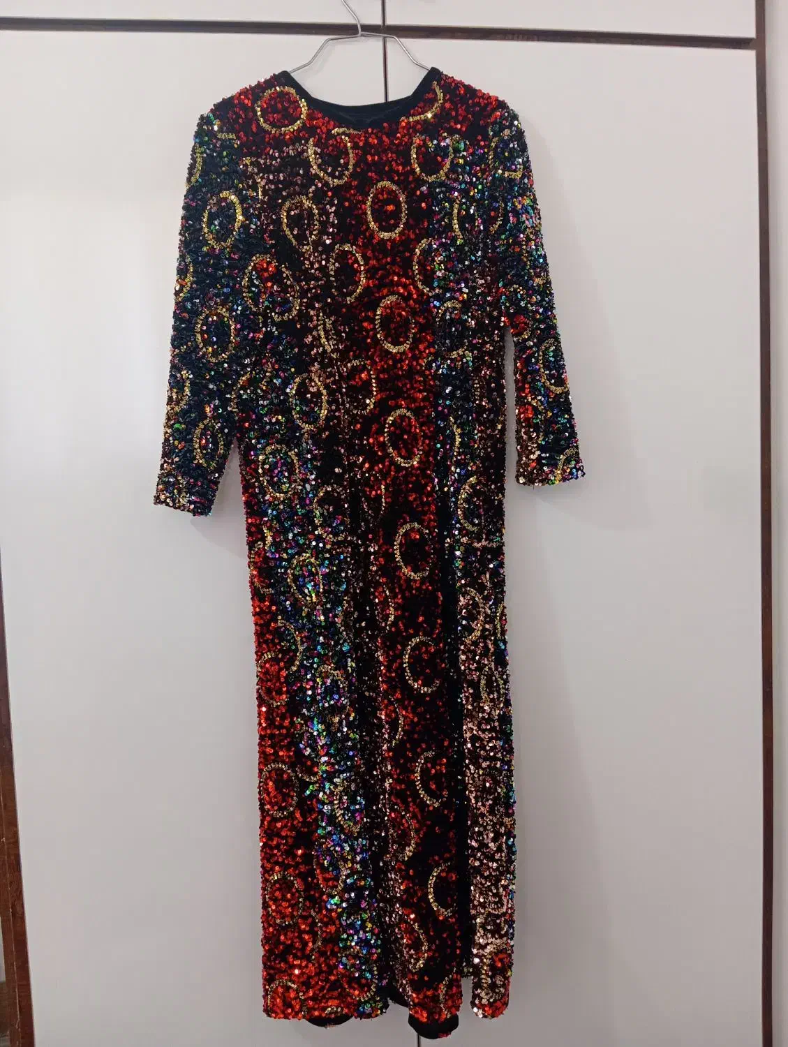 پیراهن زنانه|لباس|فیروزآباد (لرستان), |دیوار