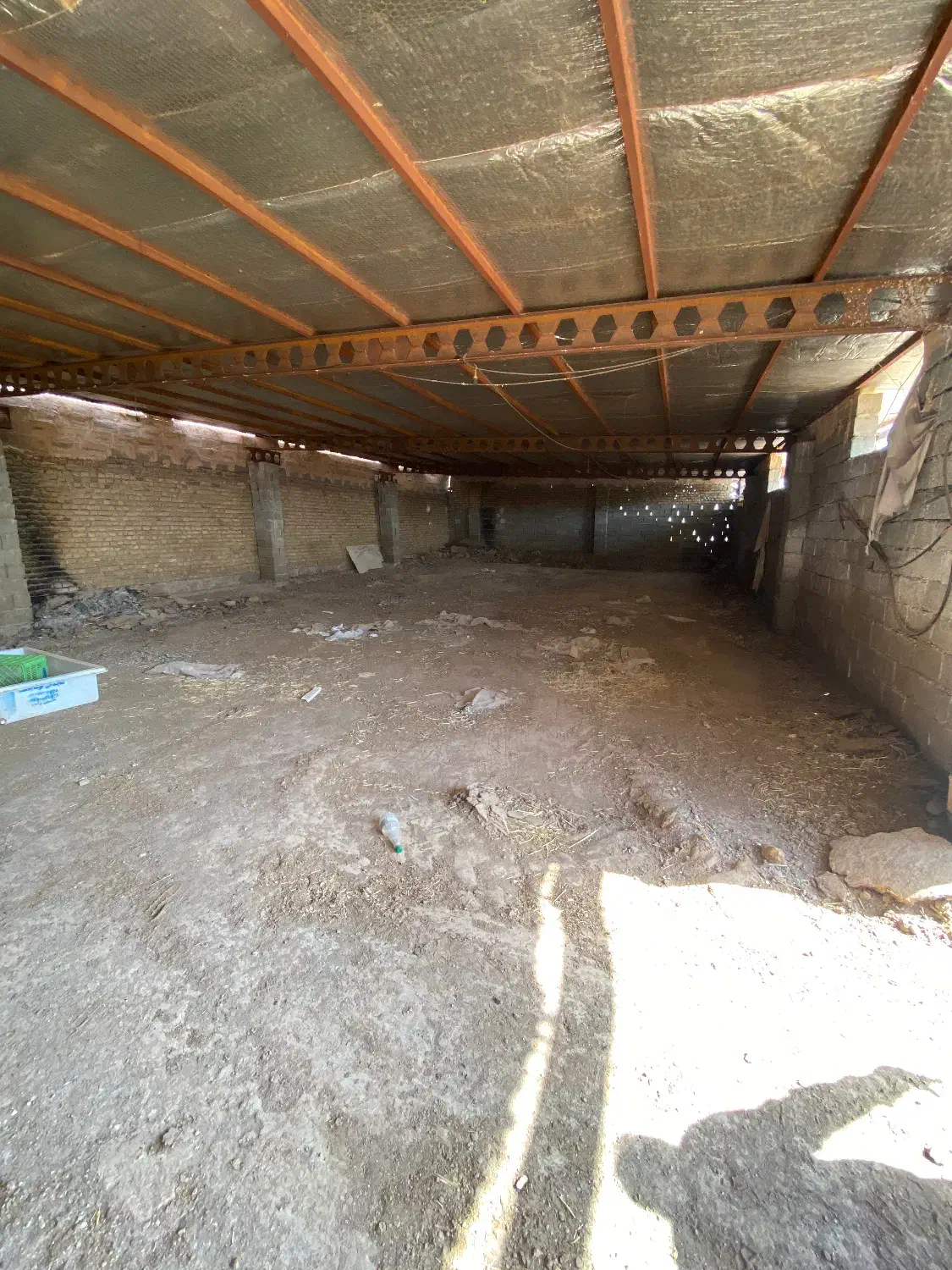 سوله سرپوشیده مناسب دامداری ، پرورش انواع حیوان|اجارهٔ دفتر صنعتی، کشاورزی، تجاری|سبزوار, قصبه شرقی|دیوار