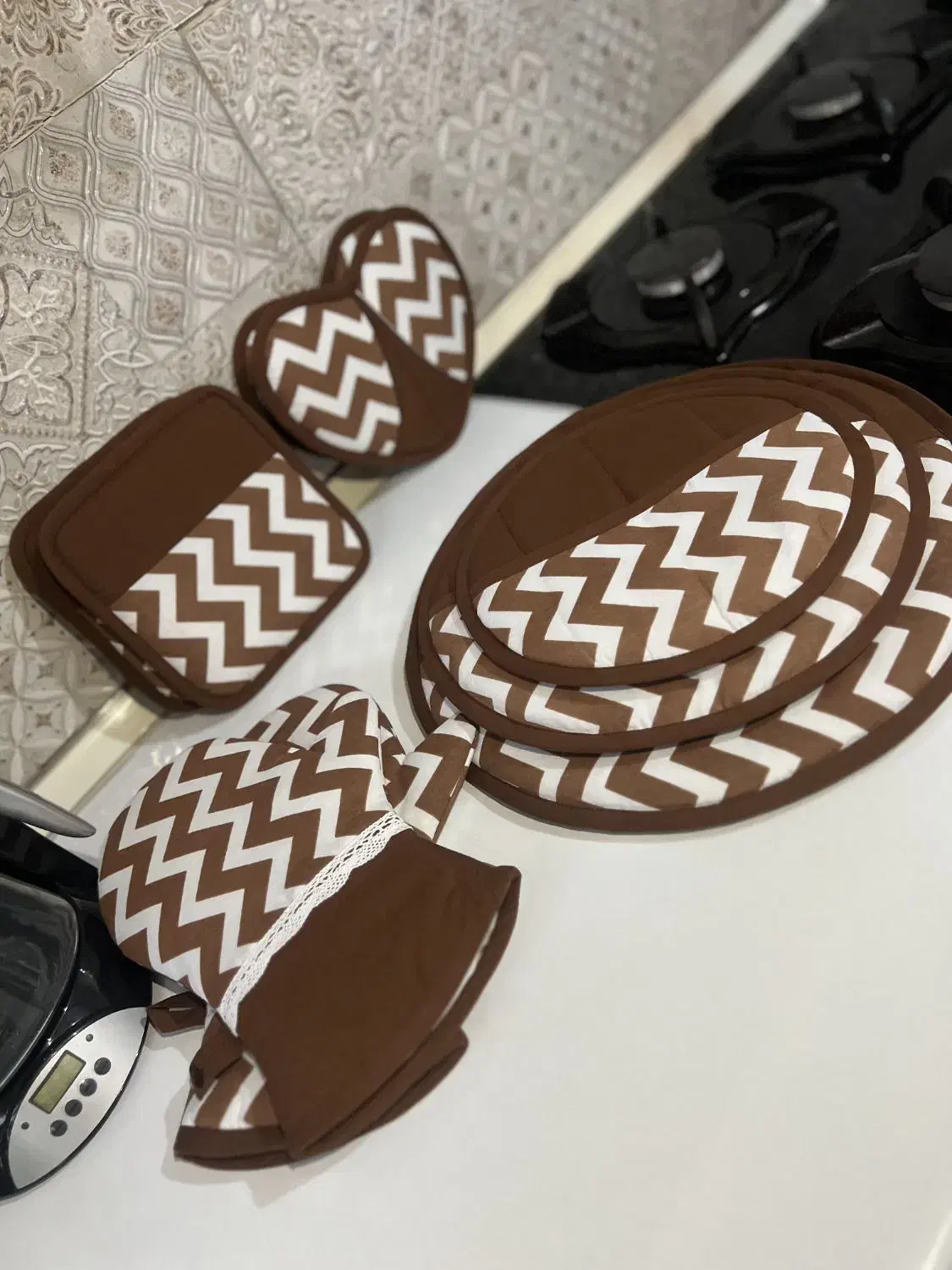 سرویس آشپزخانه ۱۱تکه|سفره، حوله، دستمال آشپزخانه|سبزوار, شرق کال میانی|دیوار