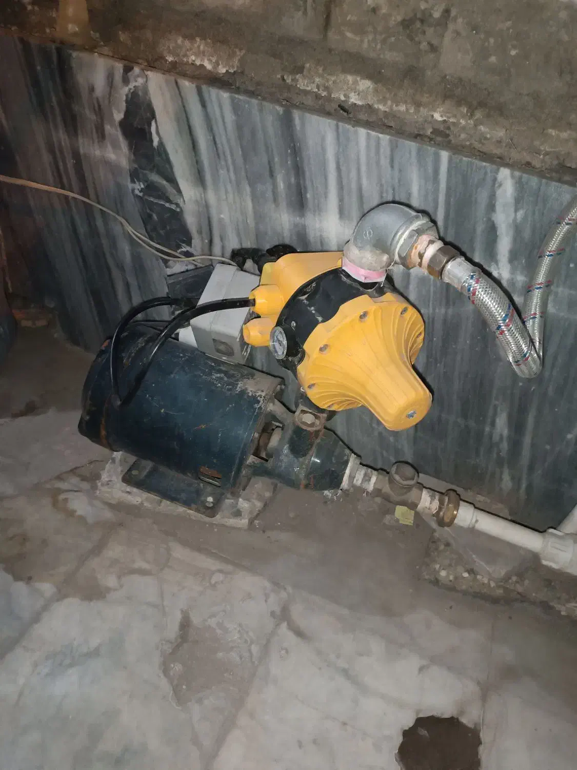 لوله کشی آب فاضلاب نصب شیر الات کولر پمپ اب|خدمات پیشه و مهارت|زاهدان, |دیوار