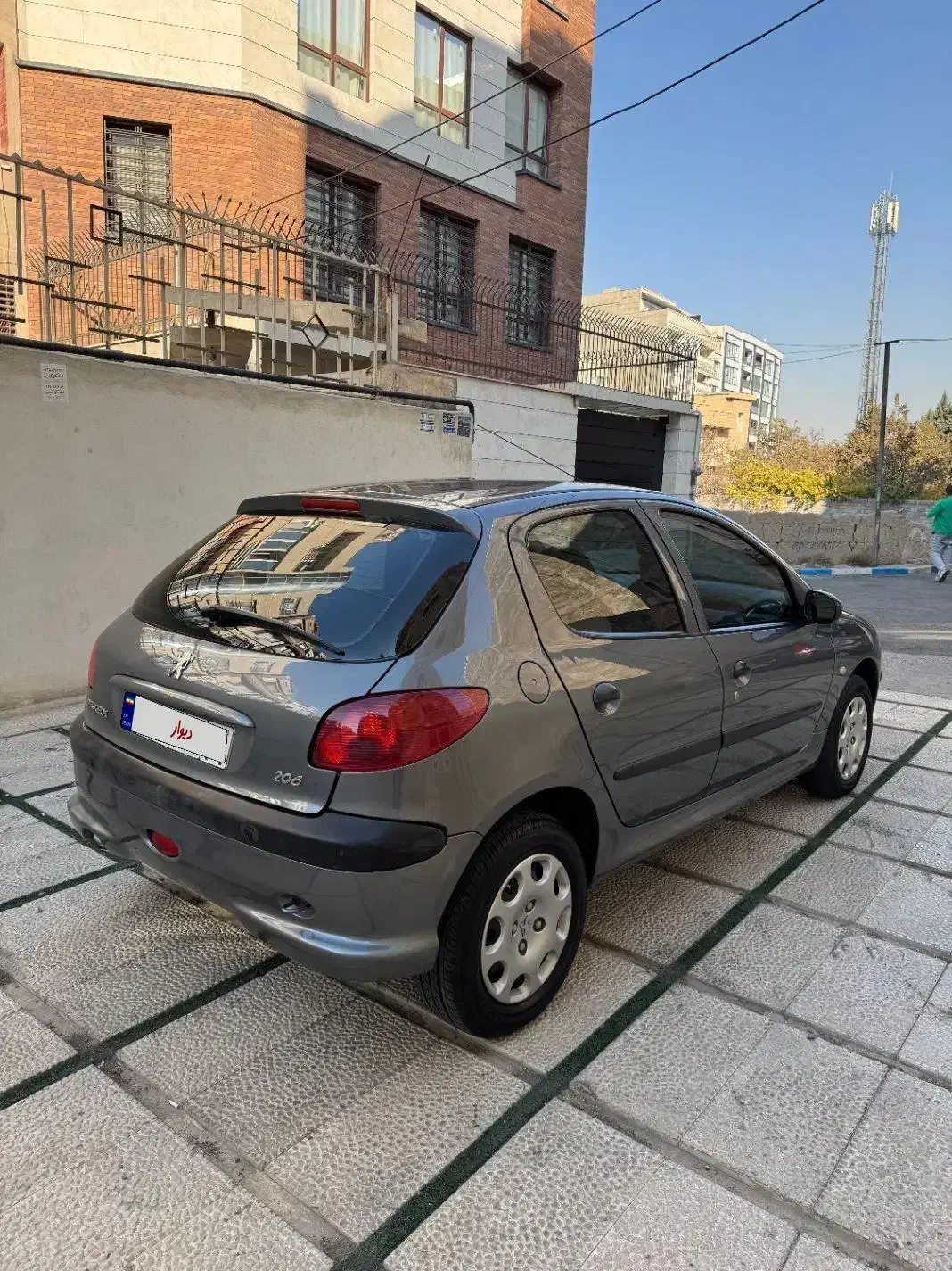 پژو ۲۰۶ تیپ۲ مدل۹۸|خودرو سواری و وانت|تهران, پیکان شهر|دیوار