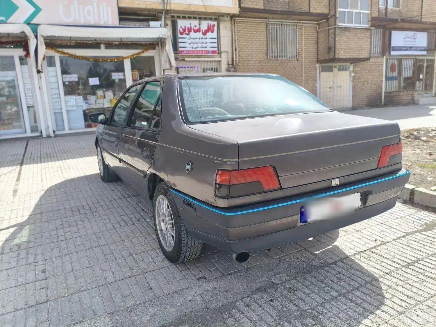 پژو405مدل82|خودرو سواری و وانت|کرمانشاه, |دیوار