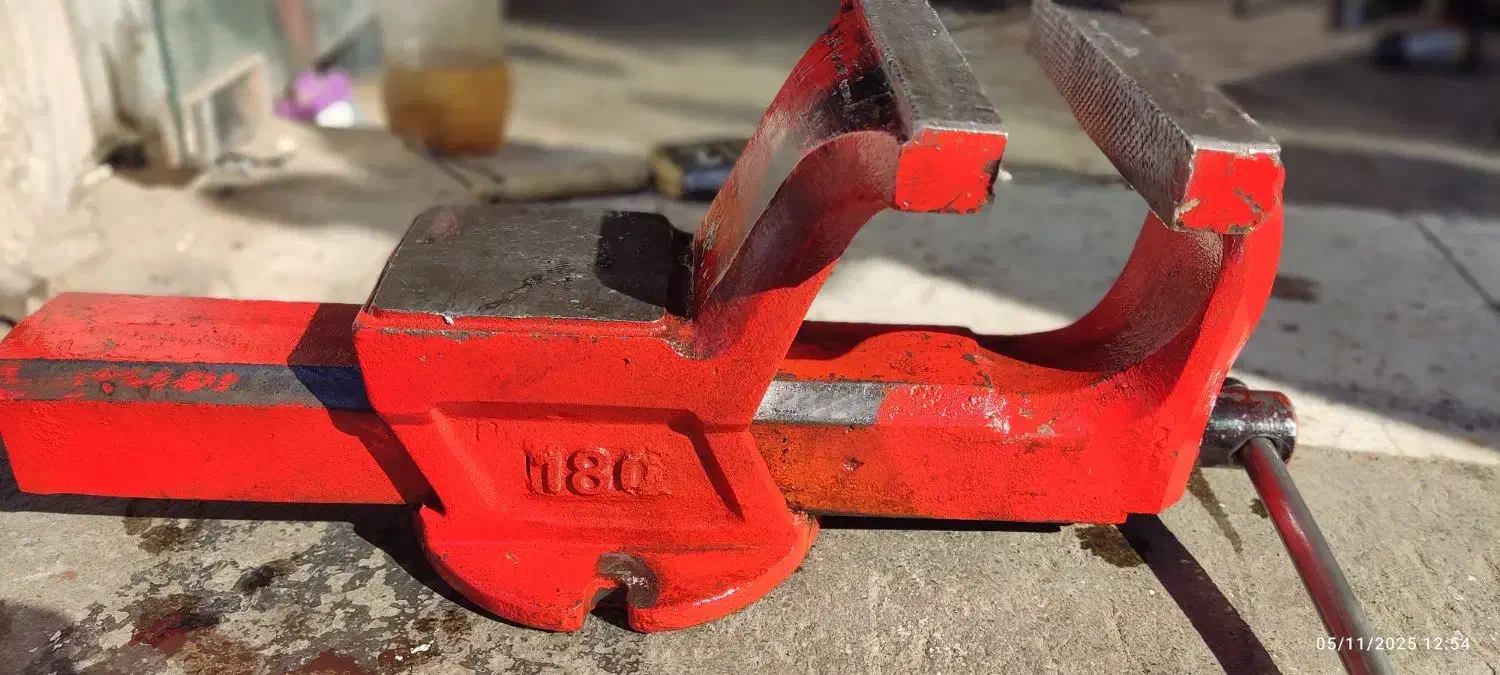 گیره 180 فولادی و بکس بادی|ابزارآلات|تربت جام, والفجر|دیوار