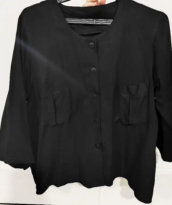 دو عدد مانتو یشمی و مشکی کوتاه|لباس|داراب, |دیوار