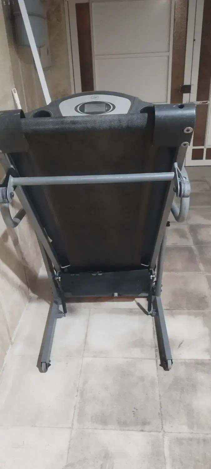 تردمیل خانگی و حرفه ای|تجهیزات ورزشی|کاشان, شاهد|دیوار