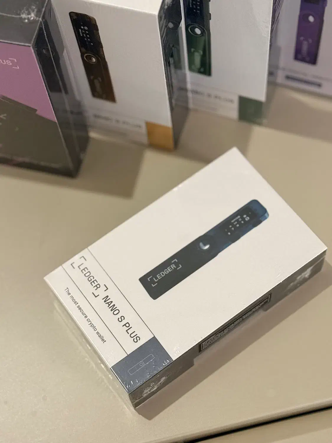 Ledger nano s plus کیف پول لجر|قطعات و لوازم جانبی رایانه|تهران, مجیدیه|دیوار