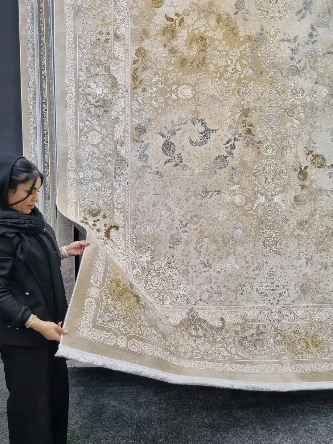 اکرولیک گیلاوار وکسوز برجسته۱۲۰۰شانه|فرش|شیراز, قلات|دیوار