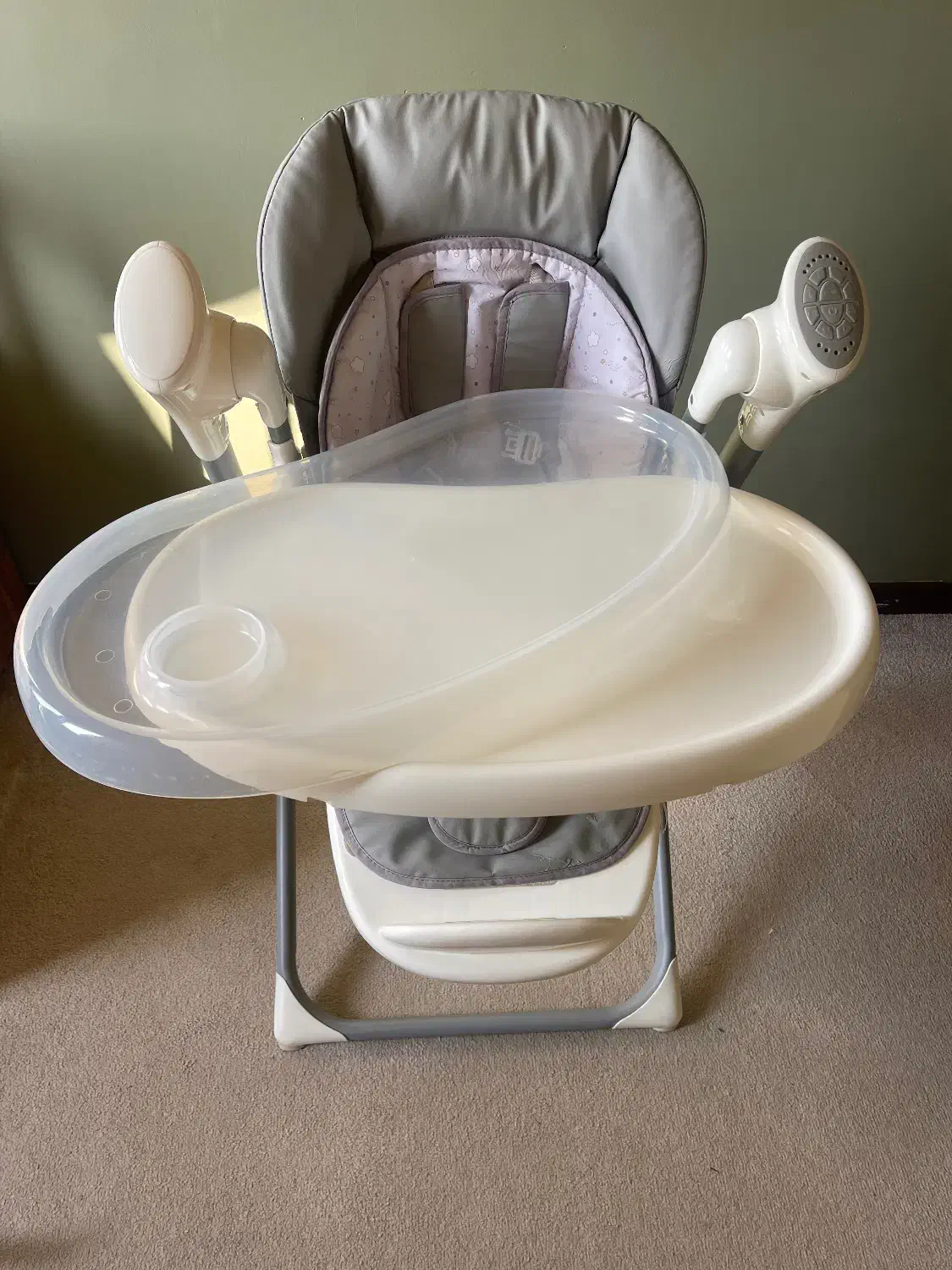 صندلی غذا تابلو فیکشن|تخت و صندلی بچه|تهران, سردارجنگل|دیوار