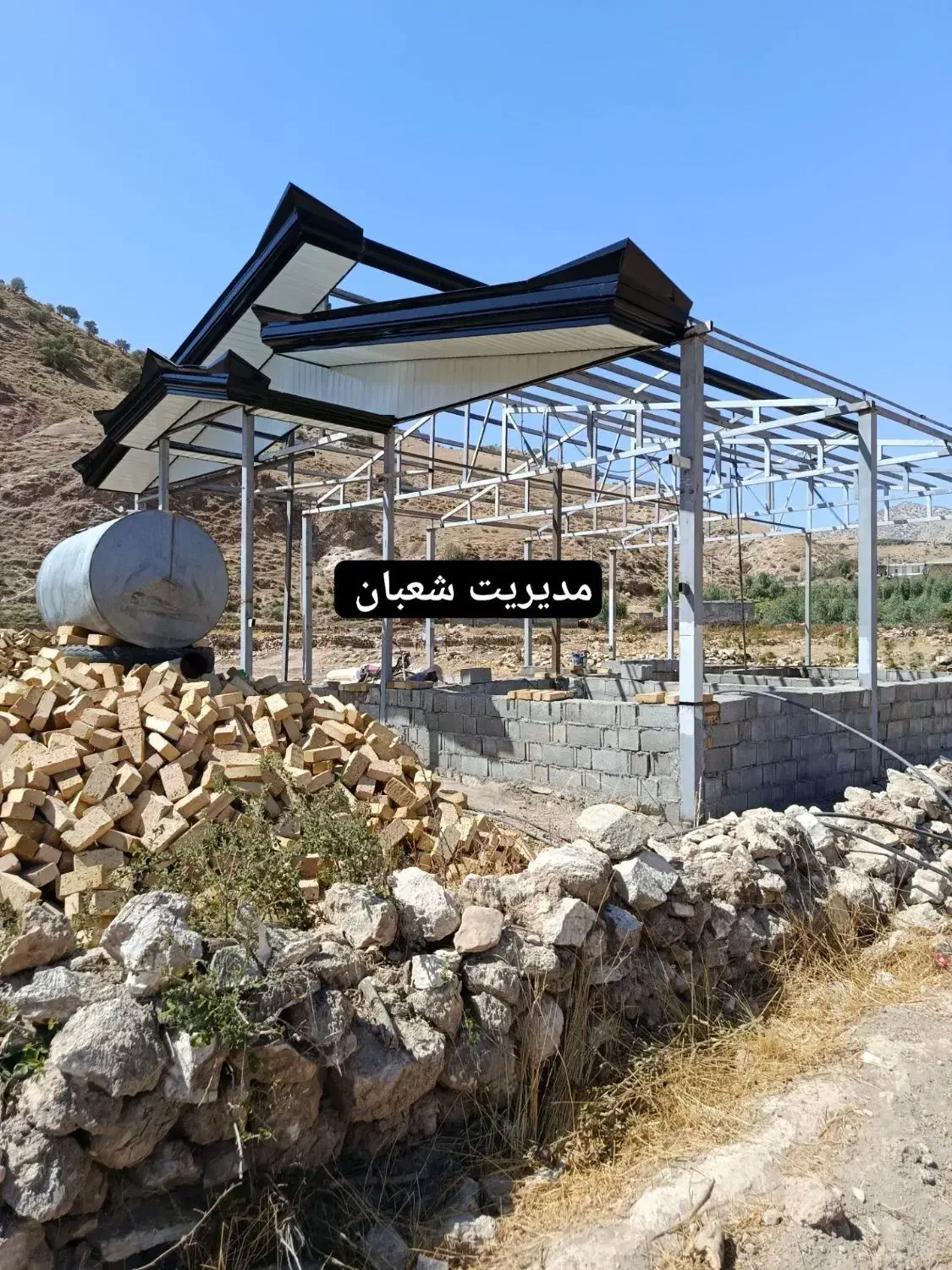 نصب شیروانی|خدمات پیشه و مهارت|بروجرد, |دیوار