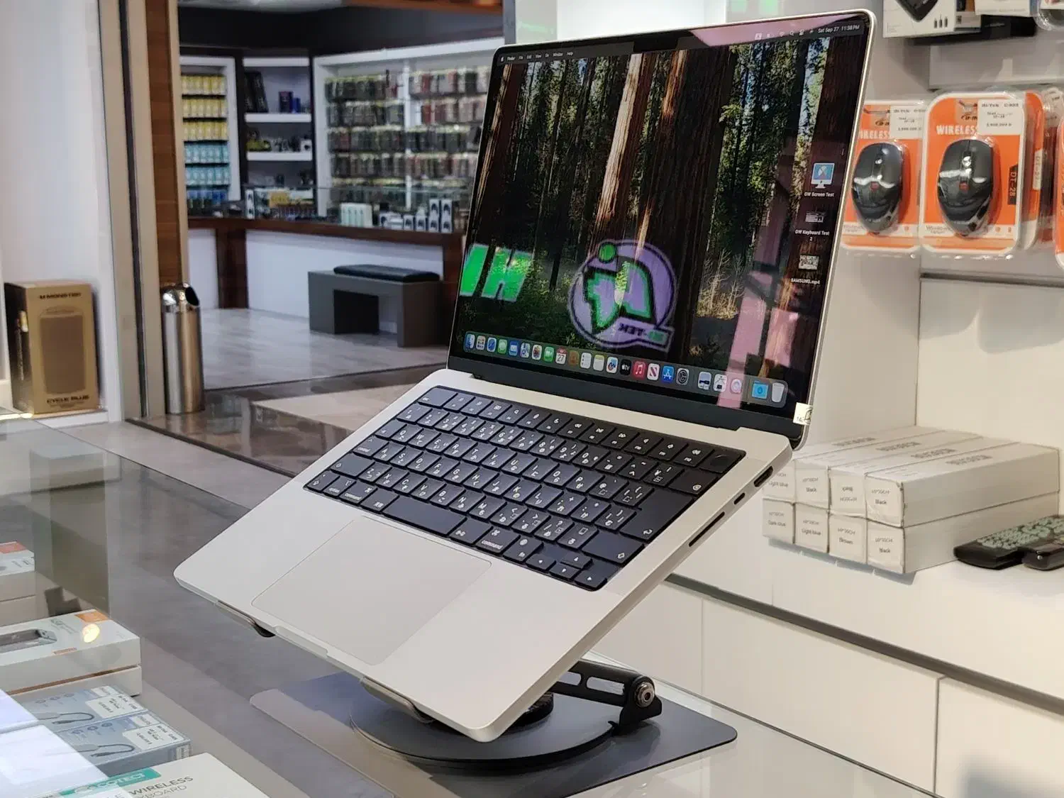 MacBook pro 2021 M1 pro/16/512 نو|رایانه همراه|کرمان, |دیوار
