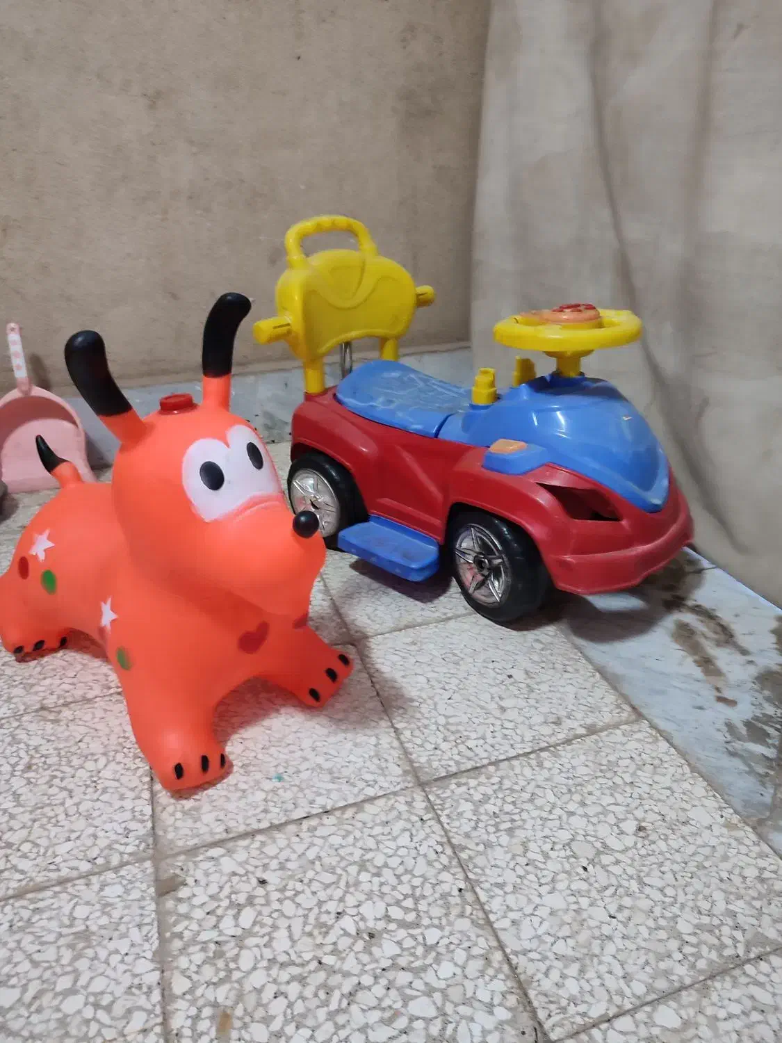 ماشین کودک|اسباببازی|مشهد, شهرک مهرگان|دیوار